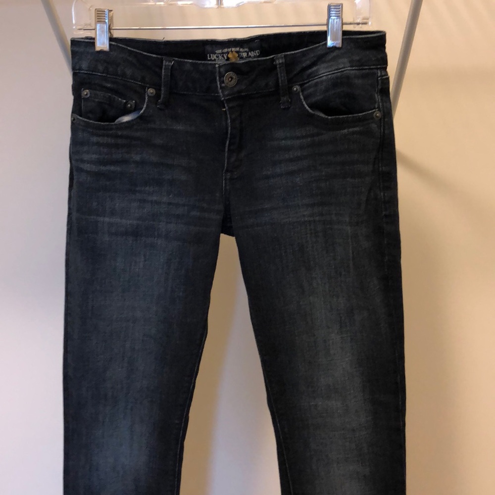 Lucky brand jeans.